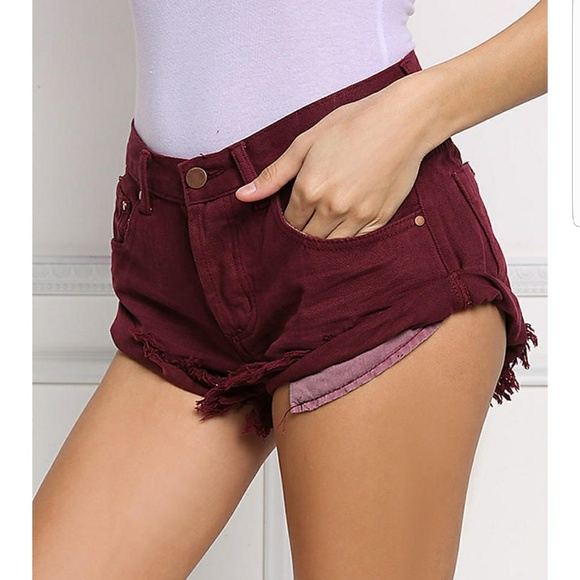 Charcoal Frayed Bandit Cuffed Shorts - Picture 5 of 6
